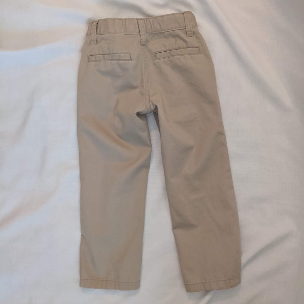 Old Navy Boys Khaki uniform pants size 5 chino twill flat front relaxed fit